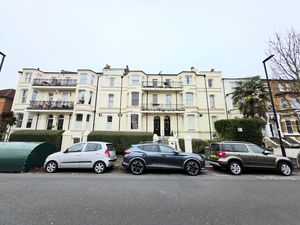 Photo 7- click for photo gallery